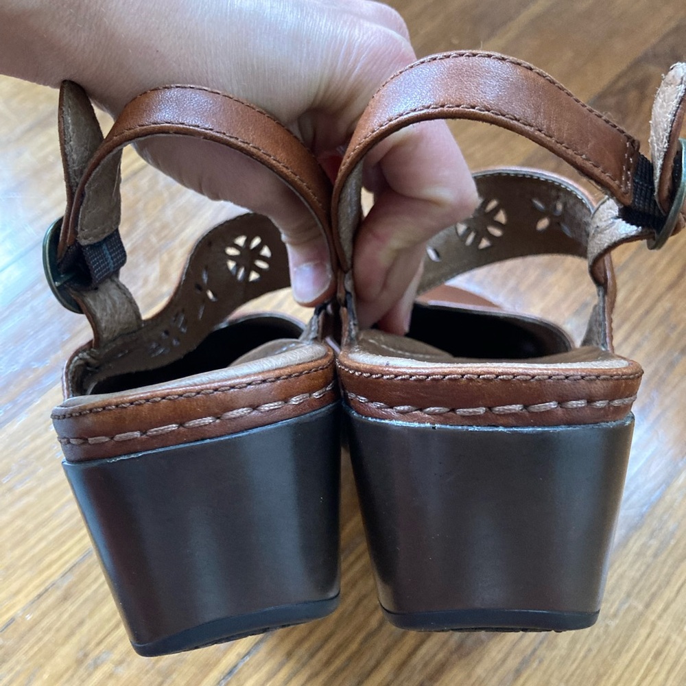 Dansko Trista Brown Leather Clogs, women’s 38 - Picture 5 of 6